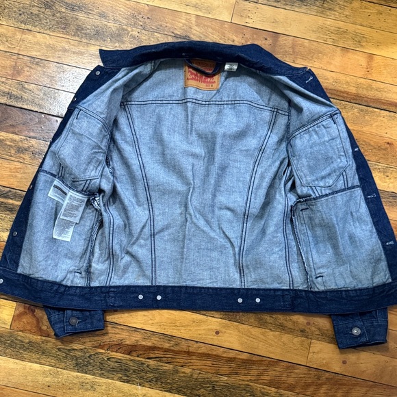 Levi's Dark Blue Denim Jacket - Picture 2 of 3